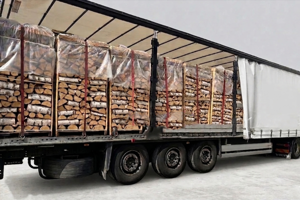 Lastwagen-Ladung Brennholz – Birke – 30/33 cm – kammergetrocknet – 1 RM Paletten